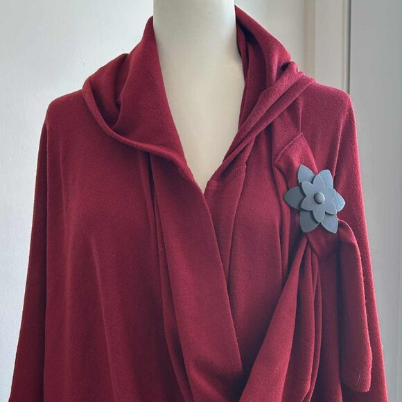 Anne Larochelle Jackets & Blazers - Anne Larochelle Garnet Hooded Knit Cape With Flower Tab Closure – One Size